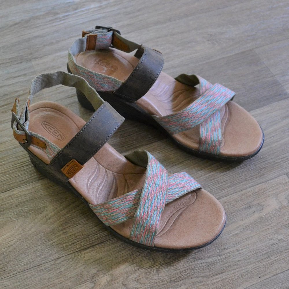 NWOB Keen Women Skyline Spacedye Slingback Wedge Sandal Size 7.5 - Picture 4 of 9